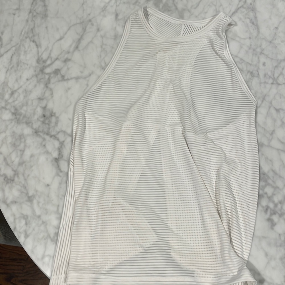 Lululemon size 10 white tank